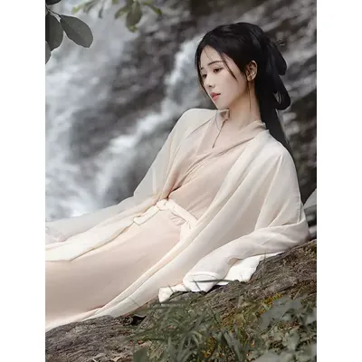 改良古装汉服女装秋季魏晋风超仙古风直裾上班穿广袖流仙裙汉元素