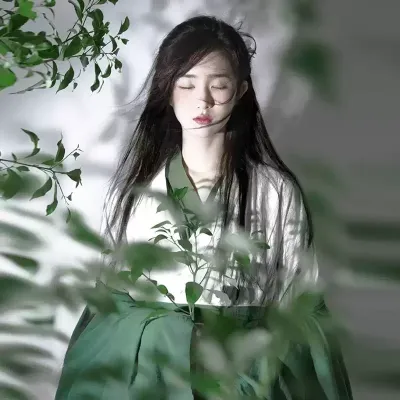 绿色直裾汉服女秋季小个子古装魏晋古风春秋改良广袖流仙裙上班穿