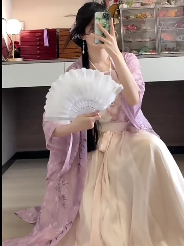 素羽华裳初恋 改良宋制汉服女日常通勤长干寺天丝褙子春夏季新款